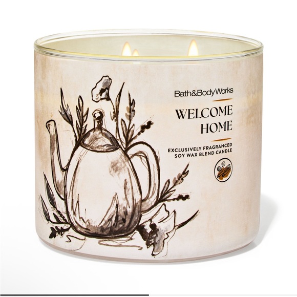 Bath Body Works Welcome Home 3-Wick Candle NEW - Picture 1 of 5